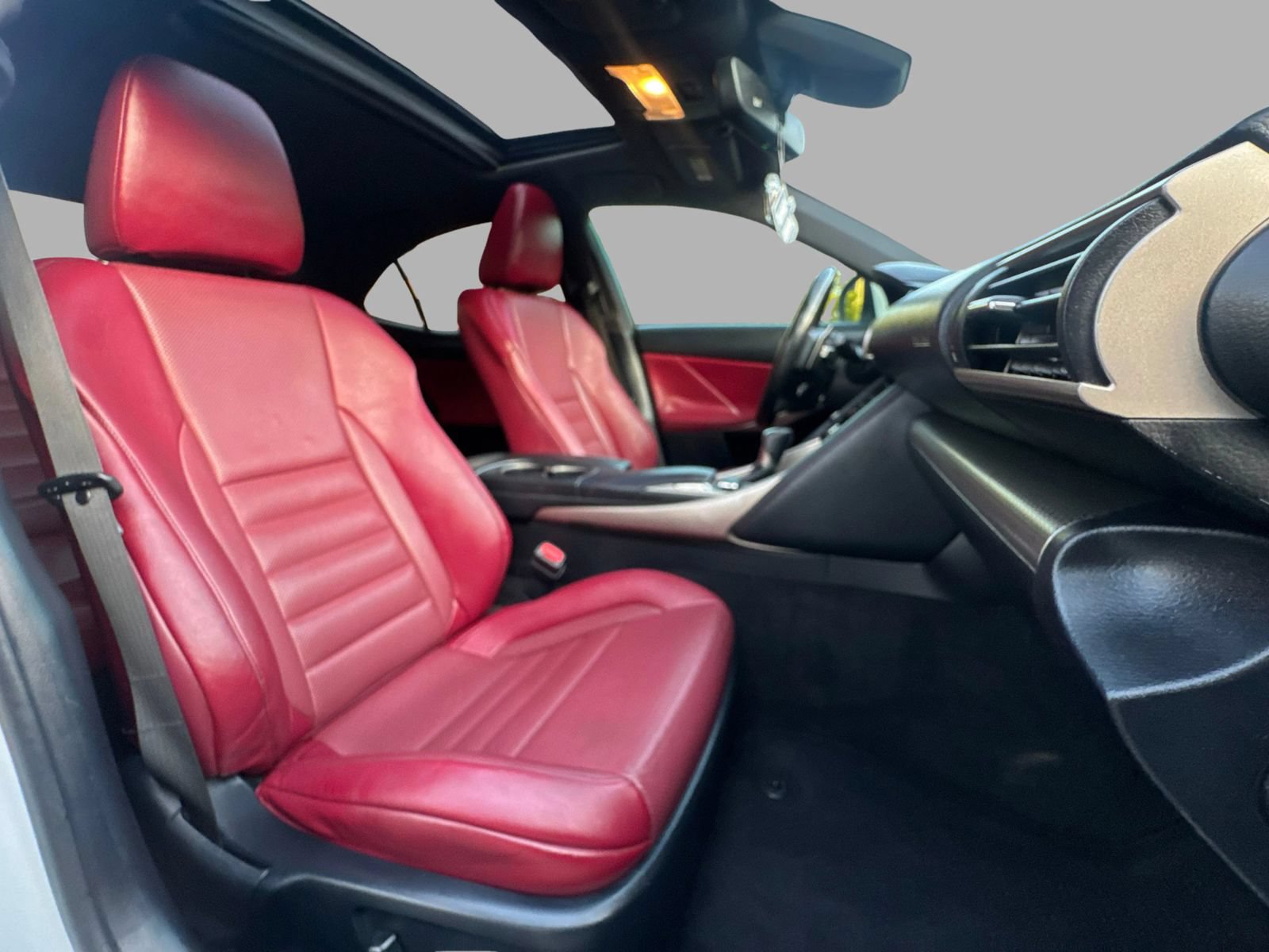Used 2017 Lexus IS 200t F Sport w/ F Sport Package RWD image 38