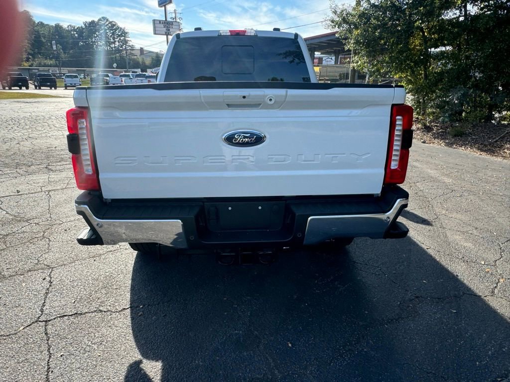 Used 2025 Ford F350 Lariat w/ Lariat Ultimate Package AWD/4WD image 4