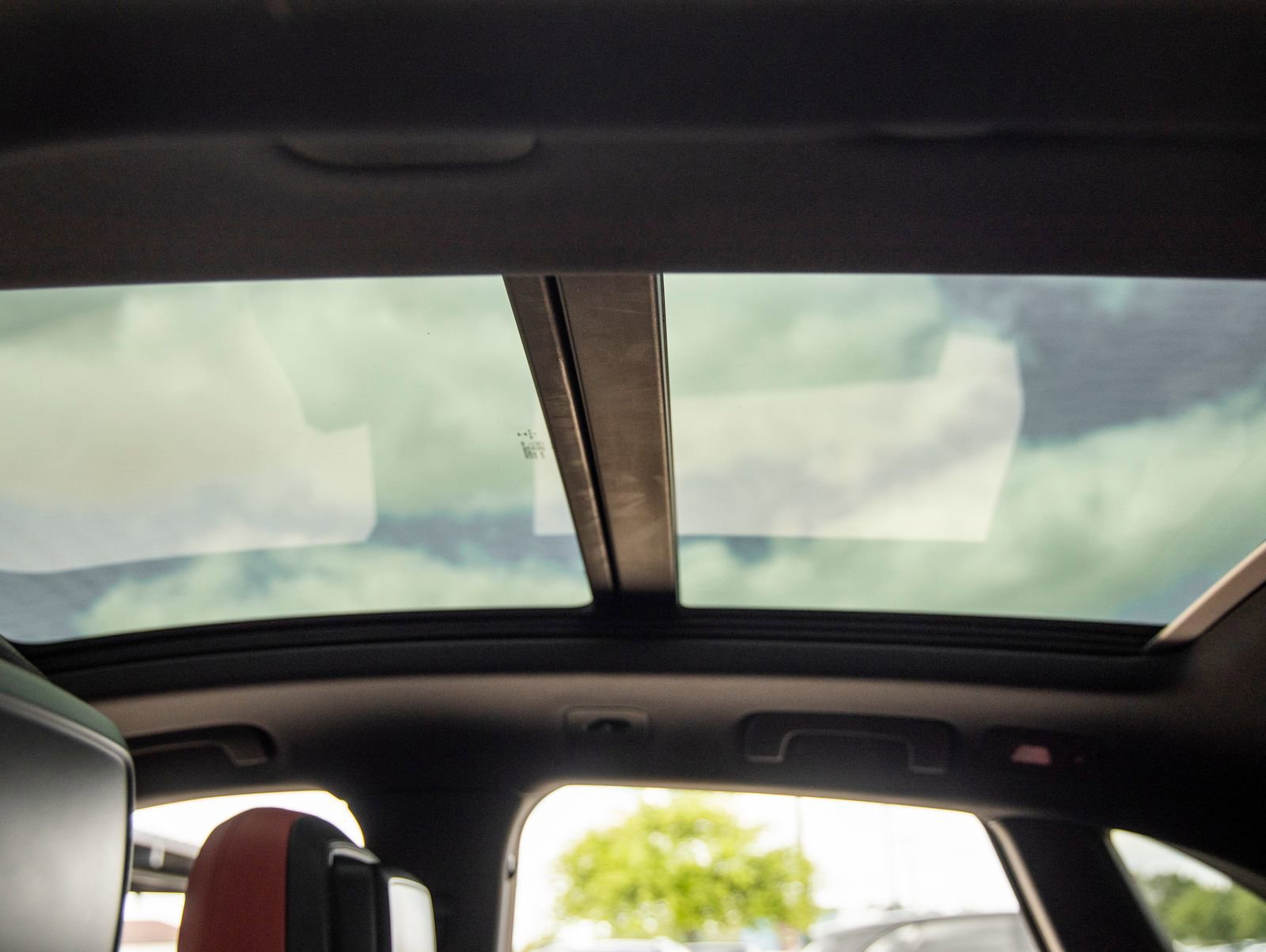 Used 2020 Porsche Macan image 26