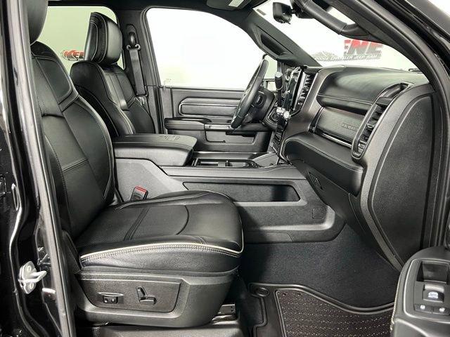 Used 2023 RAM 2500 Limited AWD/4WD image 32