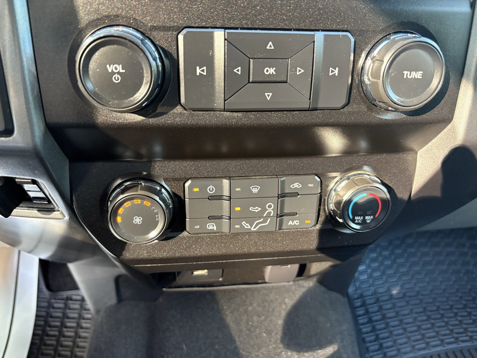 Used 2019 Ford F250 XLT image 36
