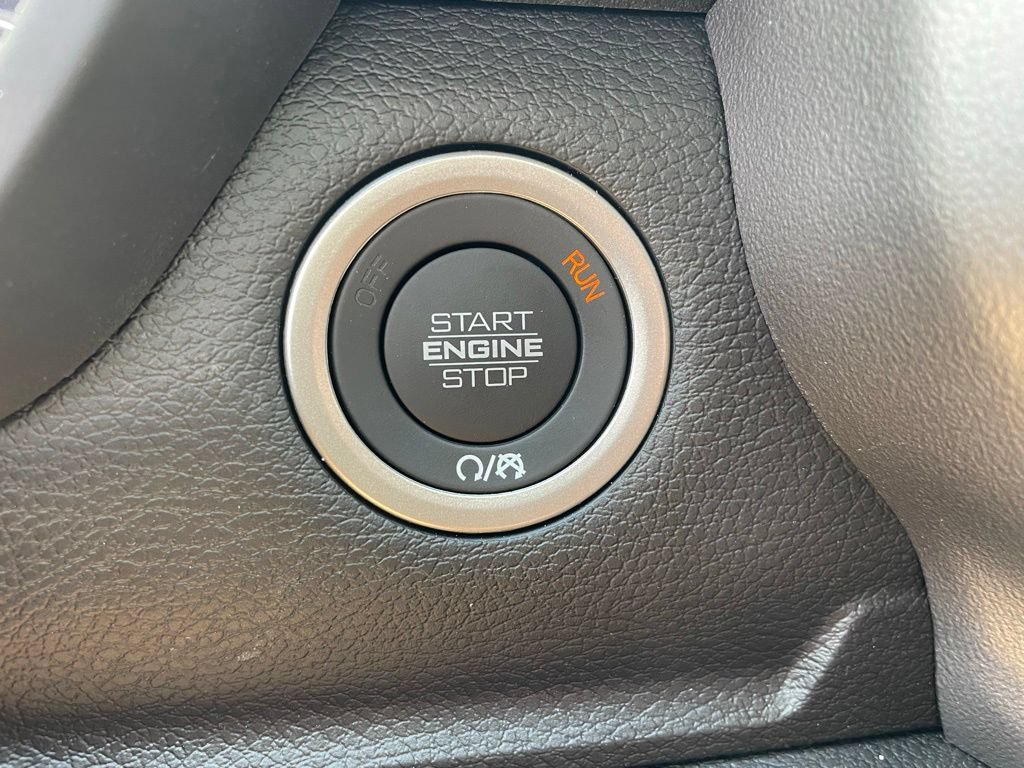 New 2026 RAM 2500 Big Horn AWD/4WD image 3