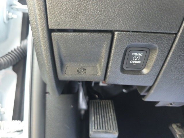 New 2026 RAM 2500 Tradesman image 16