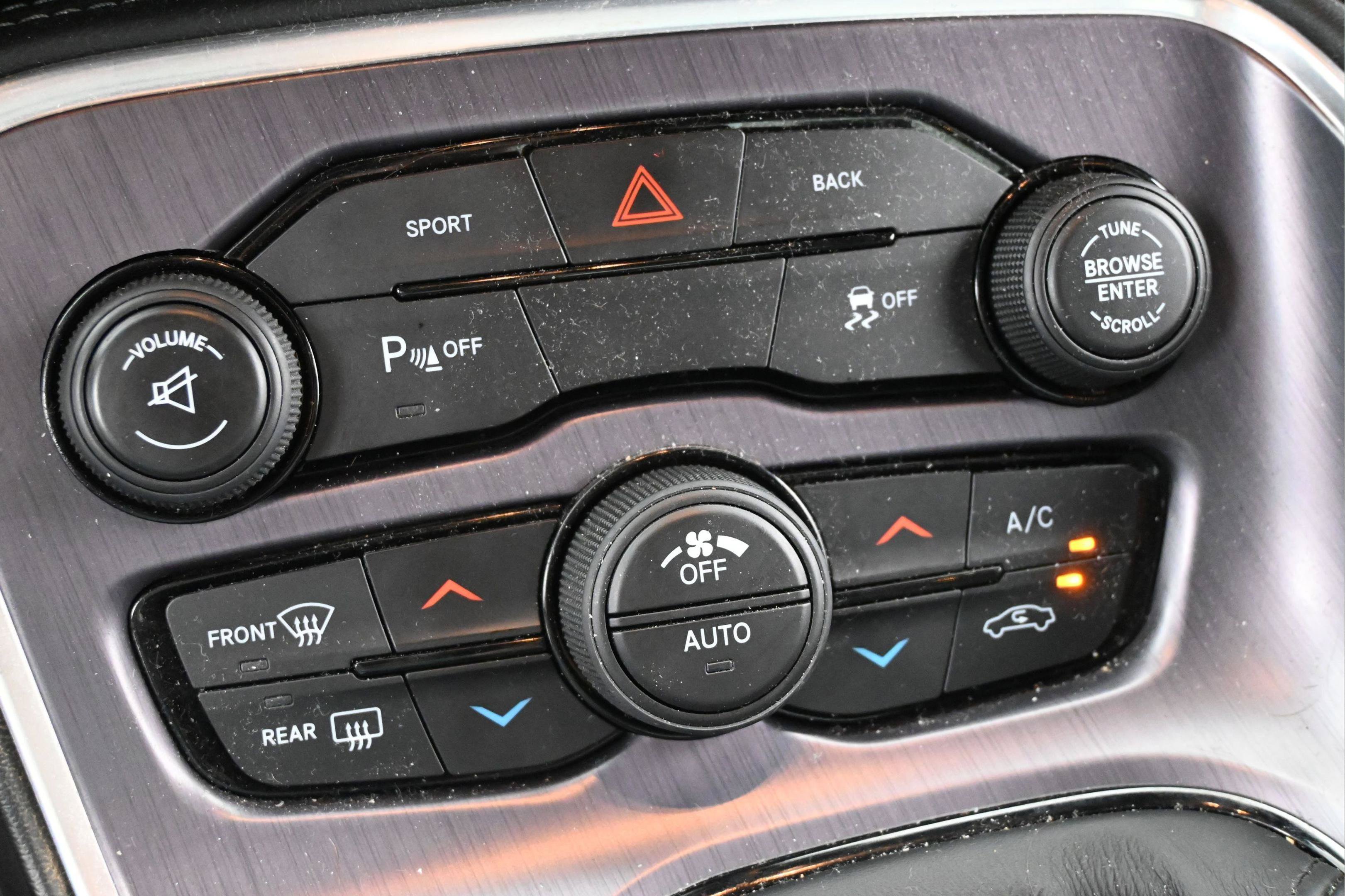 Used 2016 Dodge Challenger R/T Plus RWD image 19