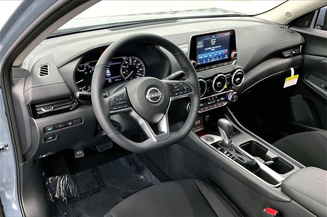 New 2025 Nissan Sentra SV w/ All-Weather Package image 6