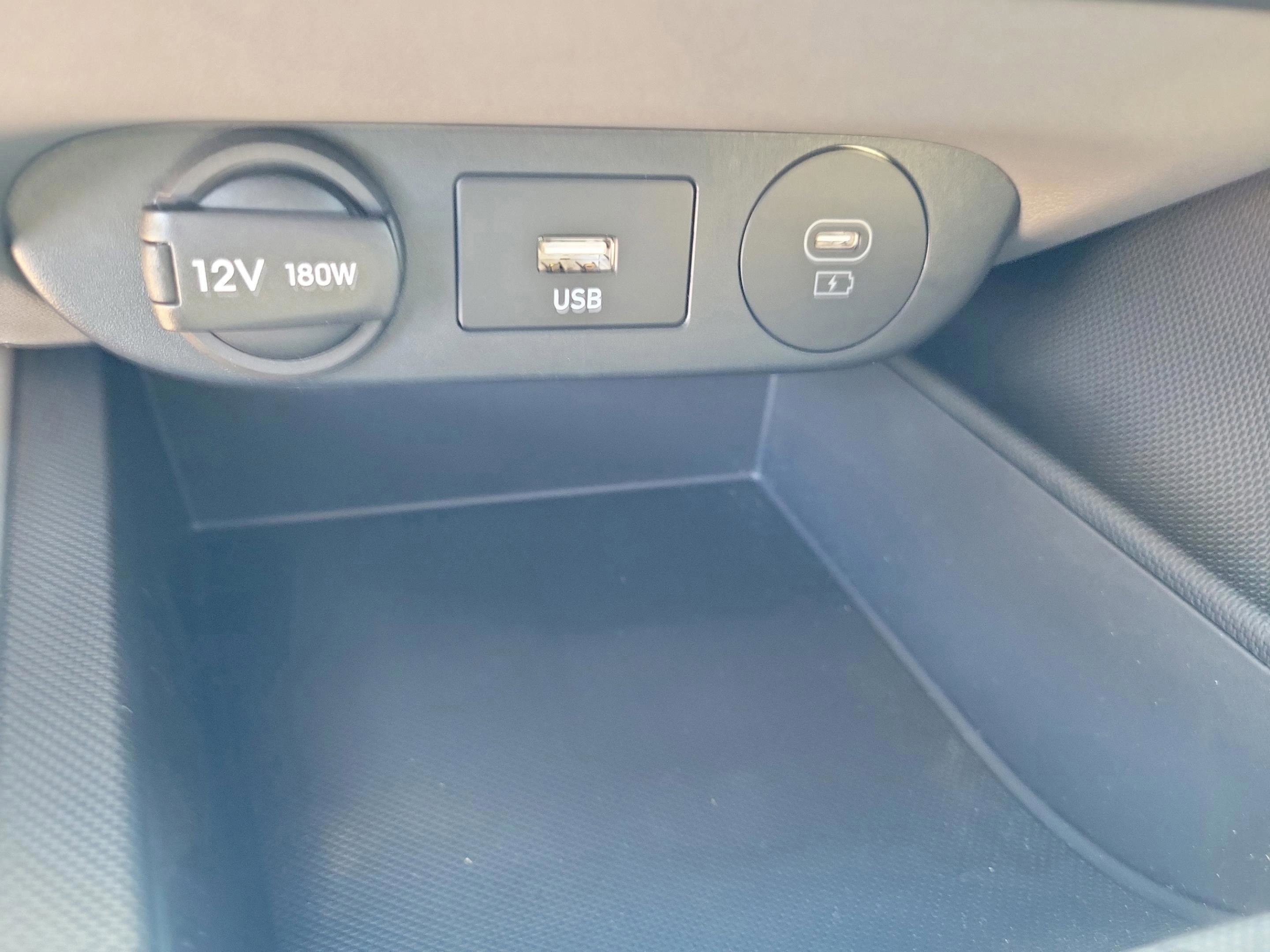 New 2026 Hyundai Elantra Blue image 17