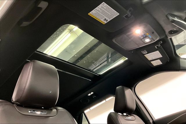 Used 2025 Ford Explorer Platinum image 18