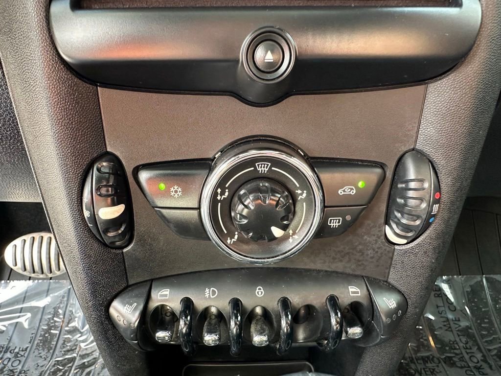 Used 2012 MINI Cooper Clubman S FWD image 14