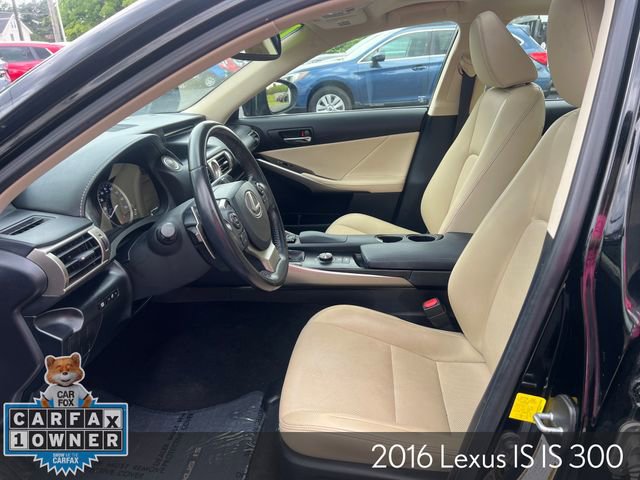 Used 2016 Lexus IS 300 AWD w/ Navigation System Package image 11