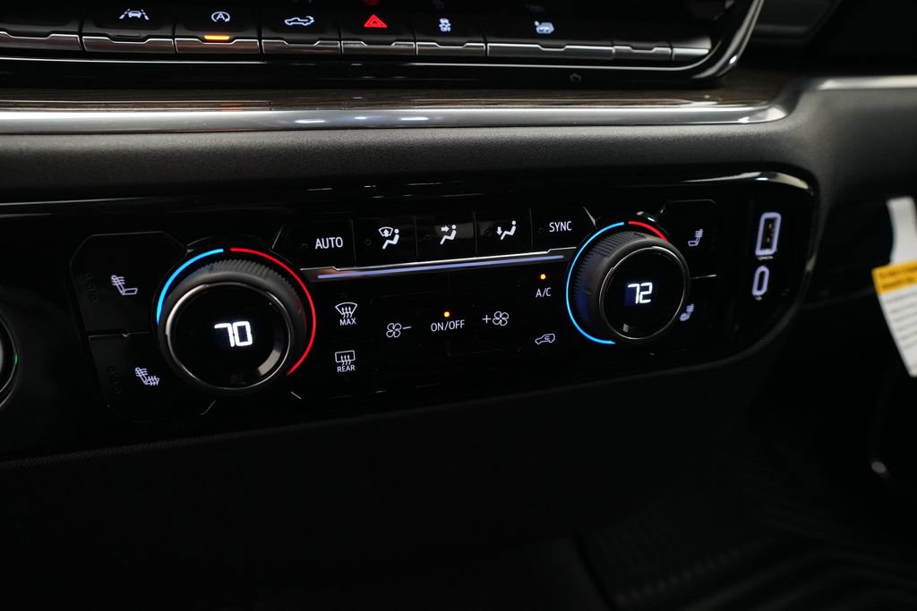 Used 2024 Chevrolet Silverado 1500 LT AWD/4WD image 18