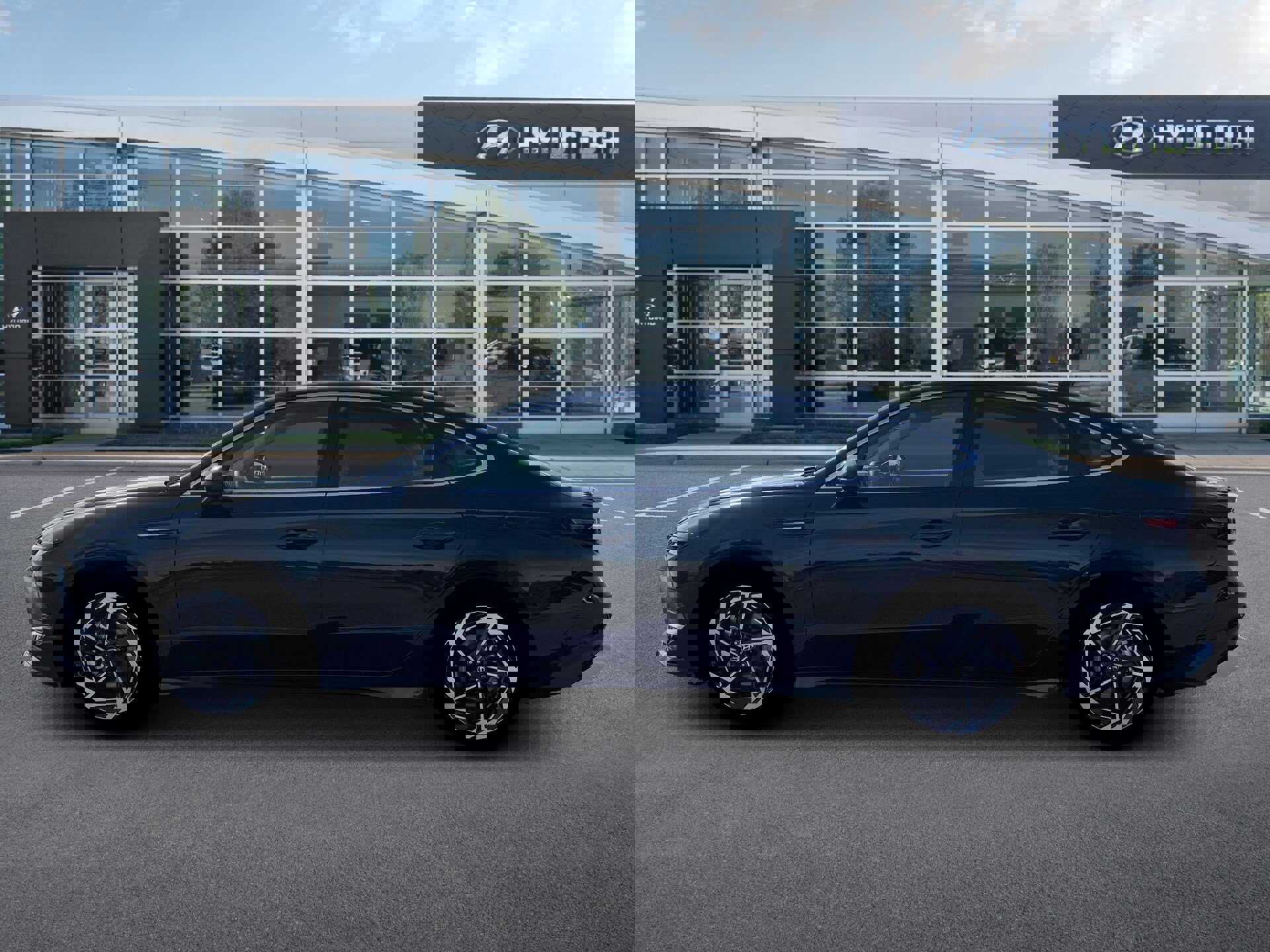 New 2026 Hyundai Sonata SEL image 3