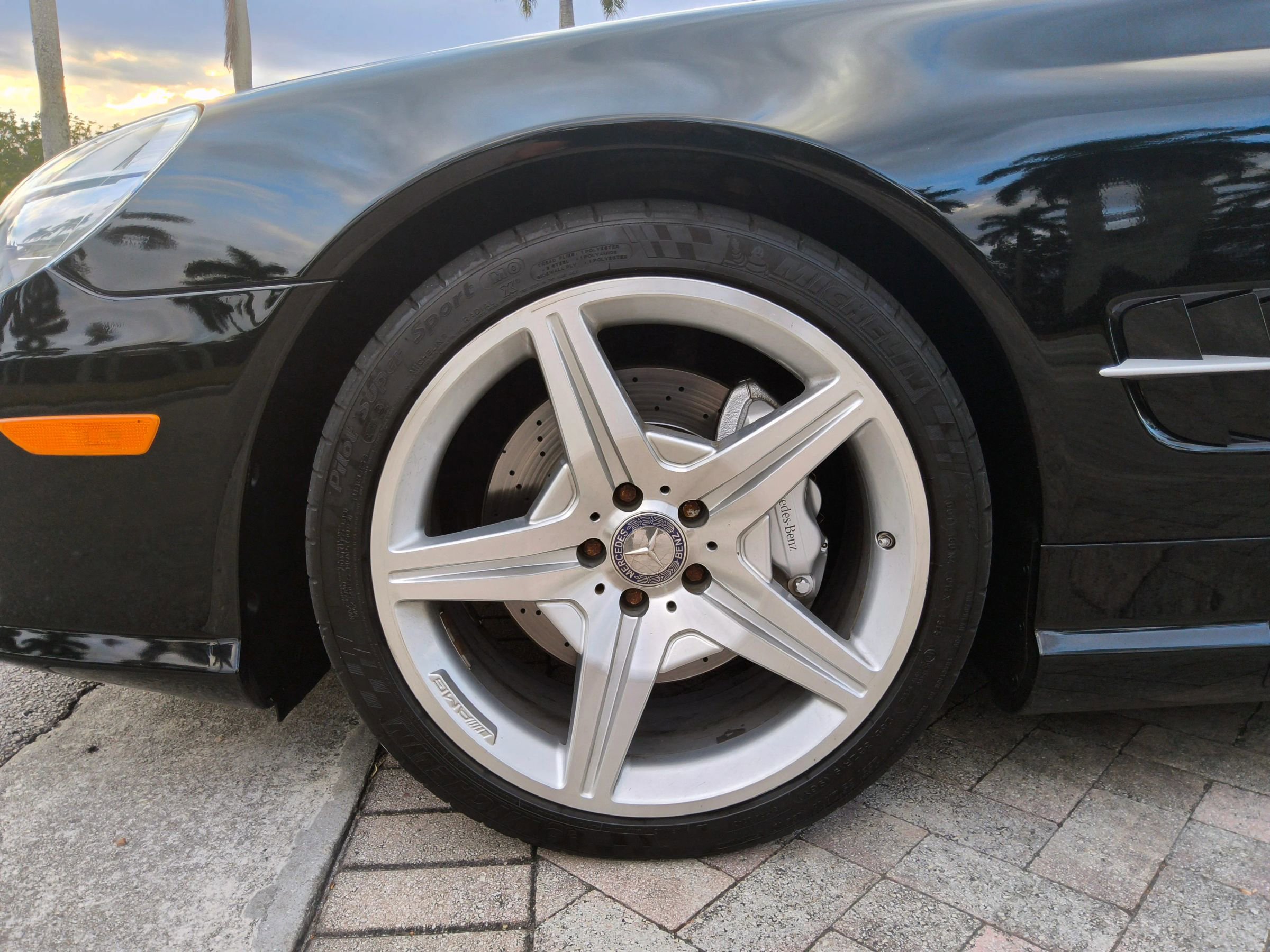 Used 2012 Mercedes-Benz SL 550 image 49