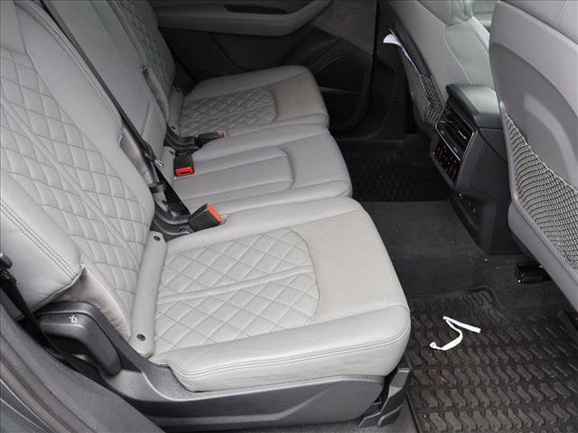 Used 2021 Audi SQ7 Prestige w/ Prestige Package AWD/4WD image 16
