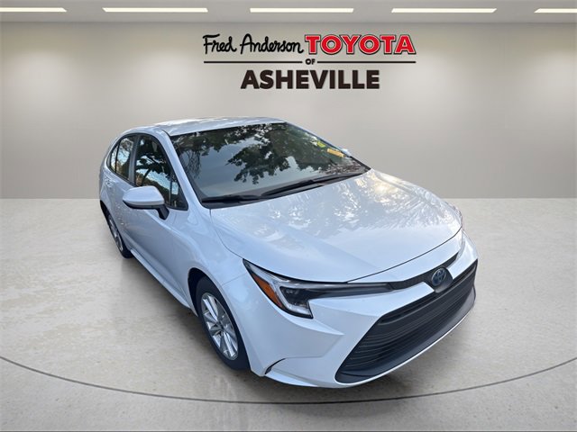 Used 2024 Toyota Corolla LE