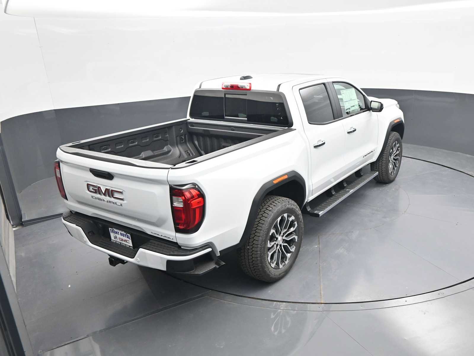 New 2026 GMC Canyon Denali AWD/4WD image 33