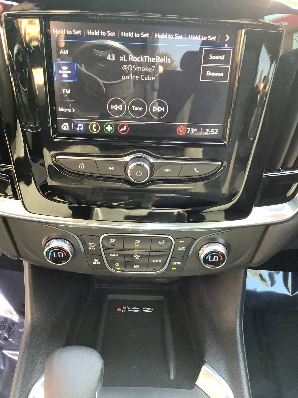 Used 2023 Chevrolet Traverse LT image 14