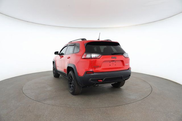 Used 2019 Jeep Cherokee Trailhawk w/ Cold Weather Group image 12