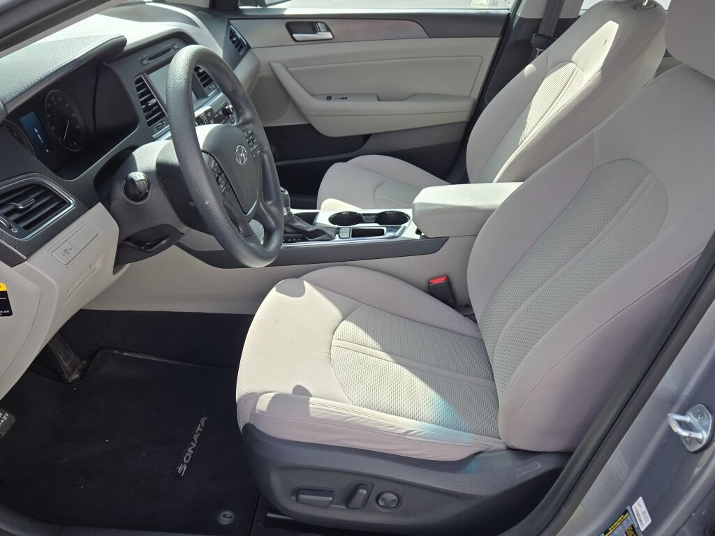 Used 2016 Hyundai Sonata Sport w/ Cargo Package FWD image 12