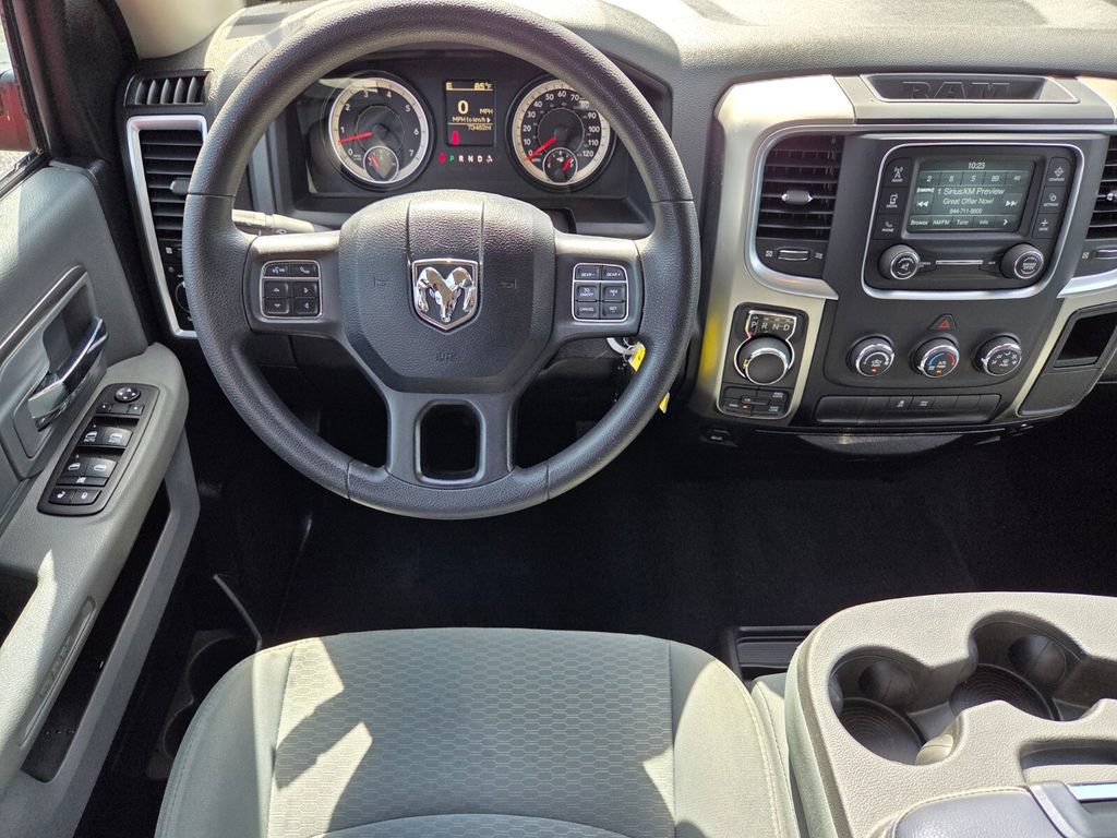 Used 2019 RAM 1500 Classic SLT AWD/4WD image 16