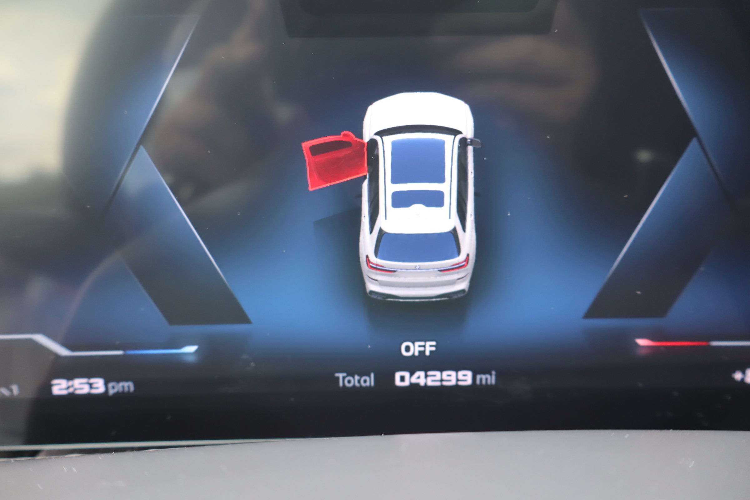 Used 2025 BMW X7 M60i AWD/4WD image 14