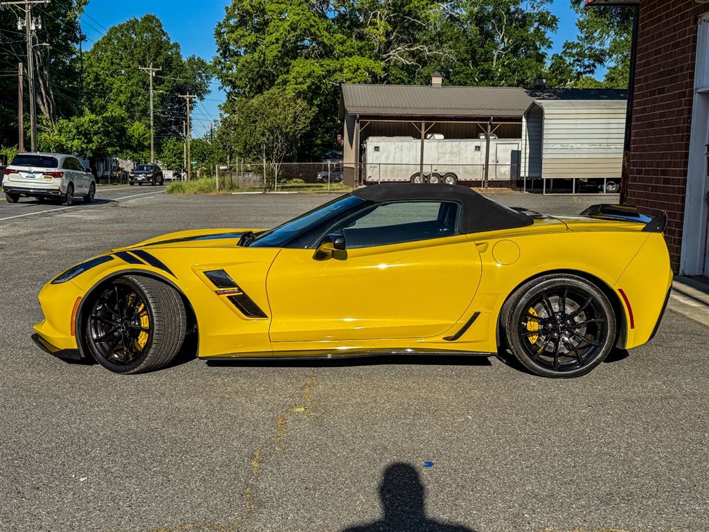 Used 2019 Chevrolet Corvette Grand Sport RWD image 4