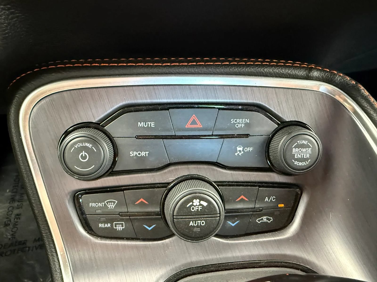 Used 2018 Dodge Challenger R/T w/ Sound Group RWD image 32