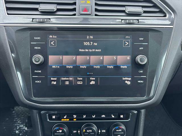 Used 2018 Volkswagen Tiguan SEL image 27