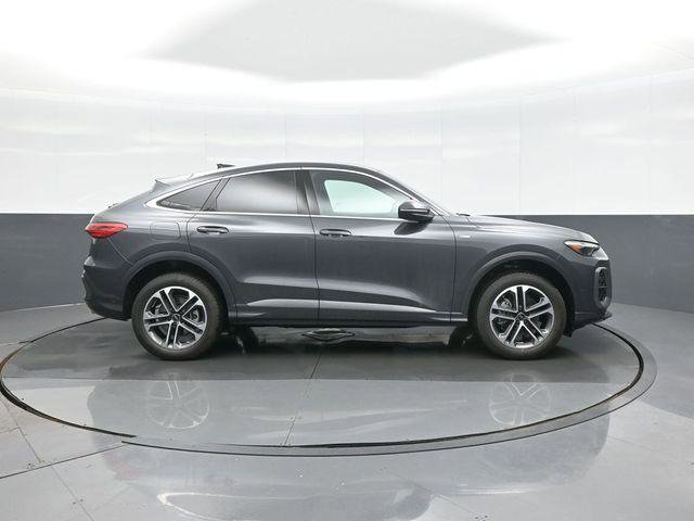 New 2025 Audi Q5 Premium Plus image 8