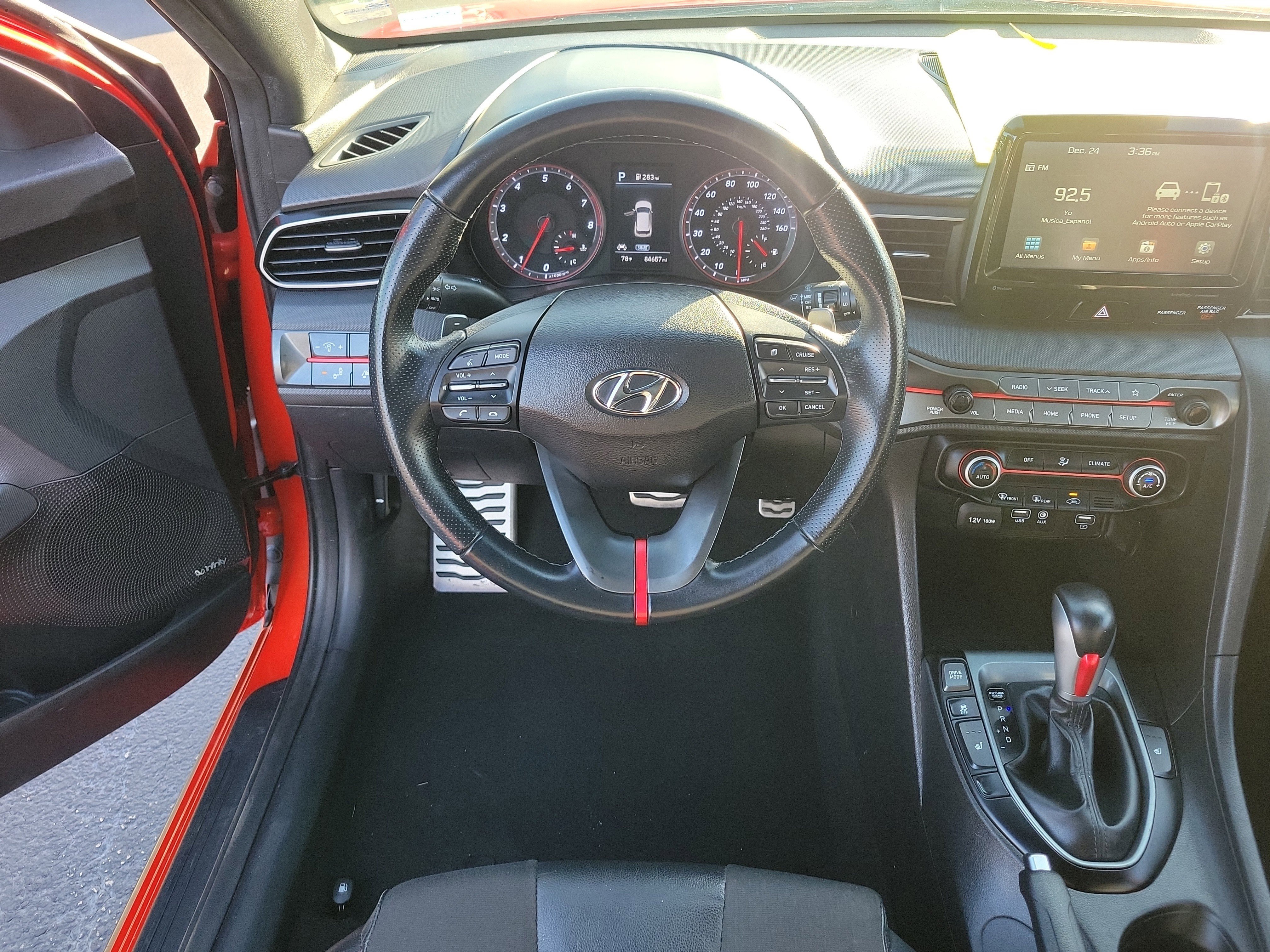Used 2019 Hyundai Veloster Turbo image 13