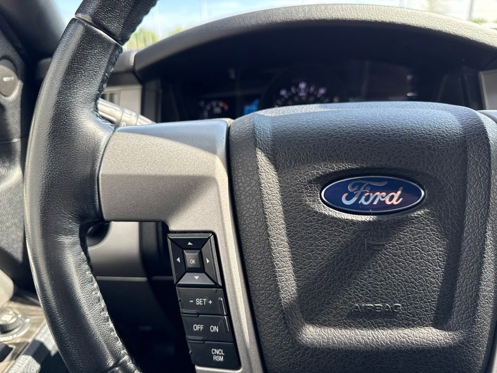 Used 2017 Ford Expedition Limited AWD/4WD image 27