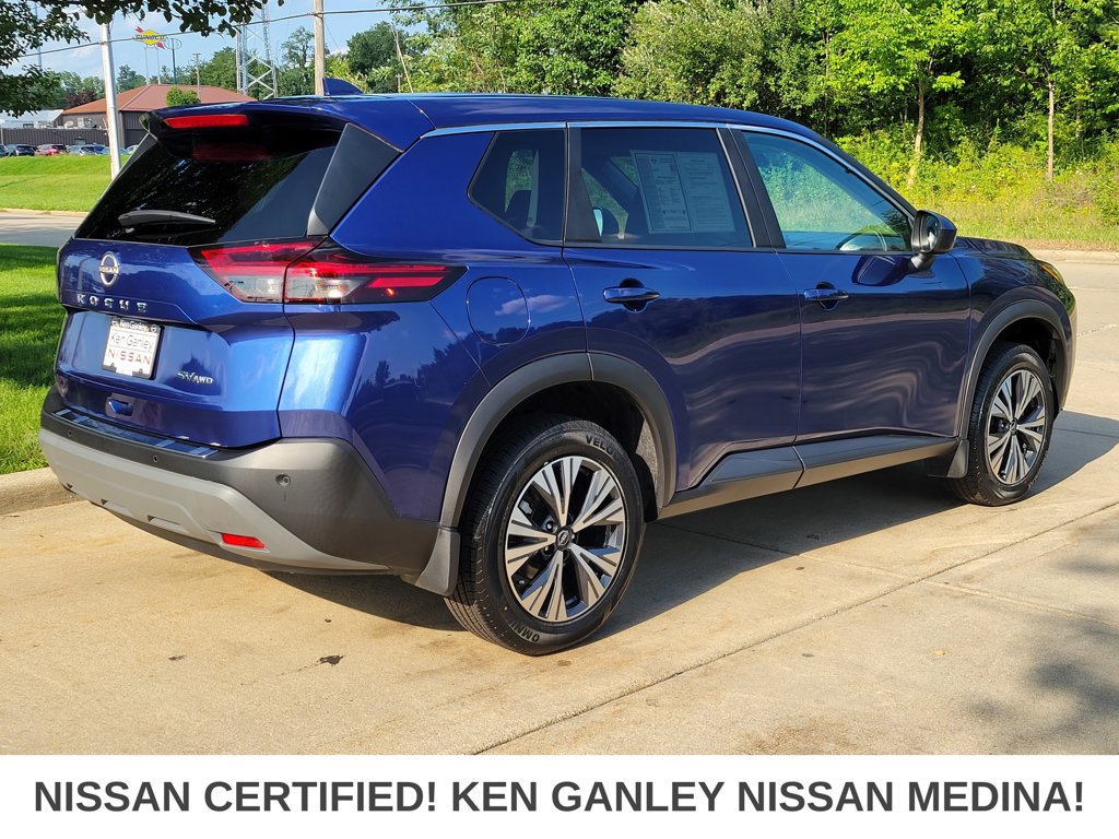 Certified 2023 Nissan Rogue SV AWD/4WD image 3