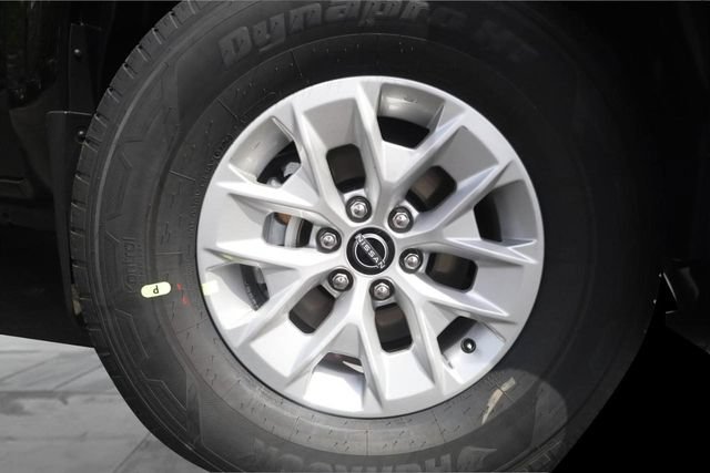 New 2026 Nissan Frontier 2WD Crew Cab image 3