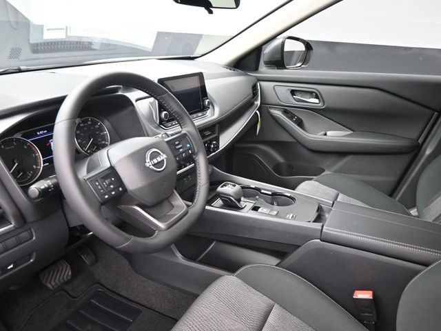 New 2026 Nissan Rogue SV FWD image 18
