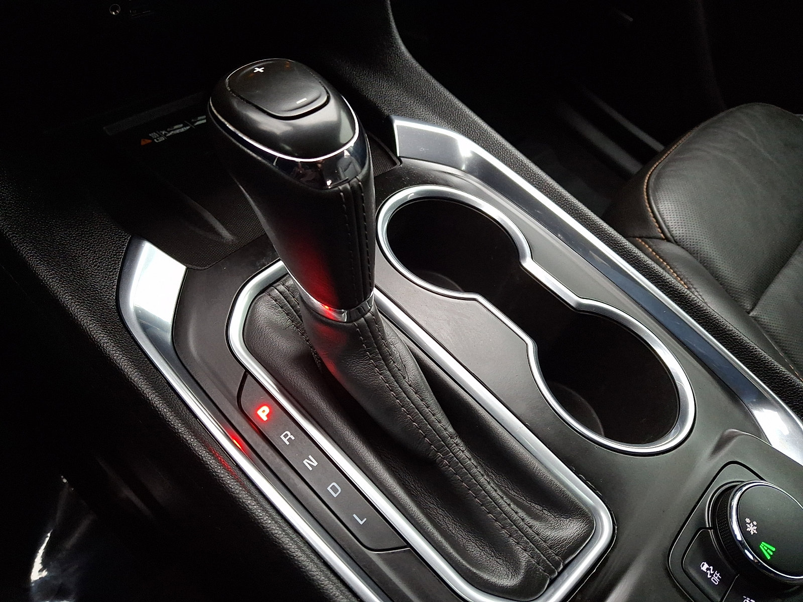 Used 2020 Chevrolet Traverse Premier image 15