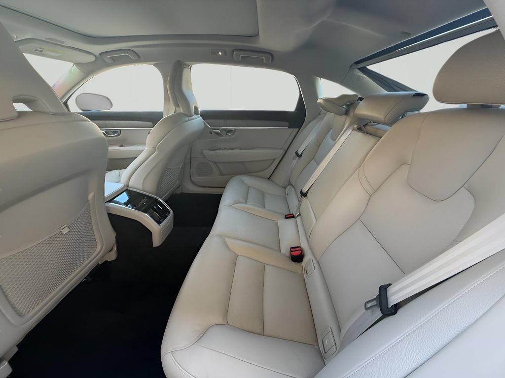 Used 2023 Volvo S90 B6 Plus w/ Protection Package Premier AWD/4WD image 21
