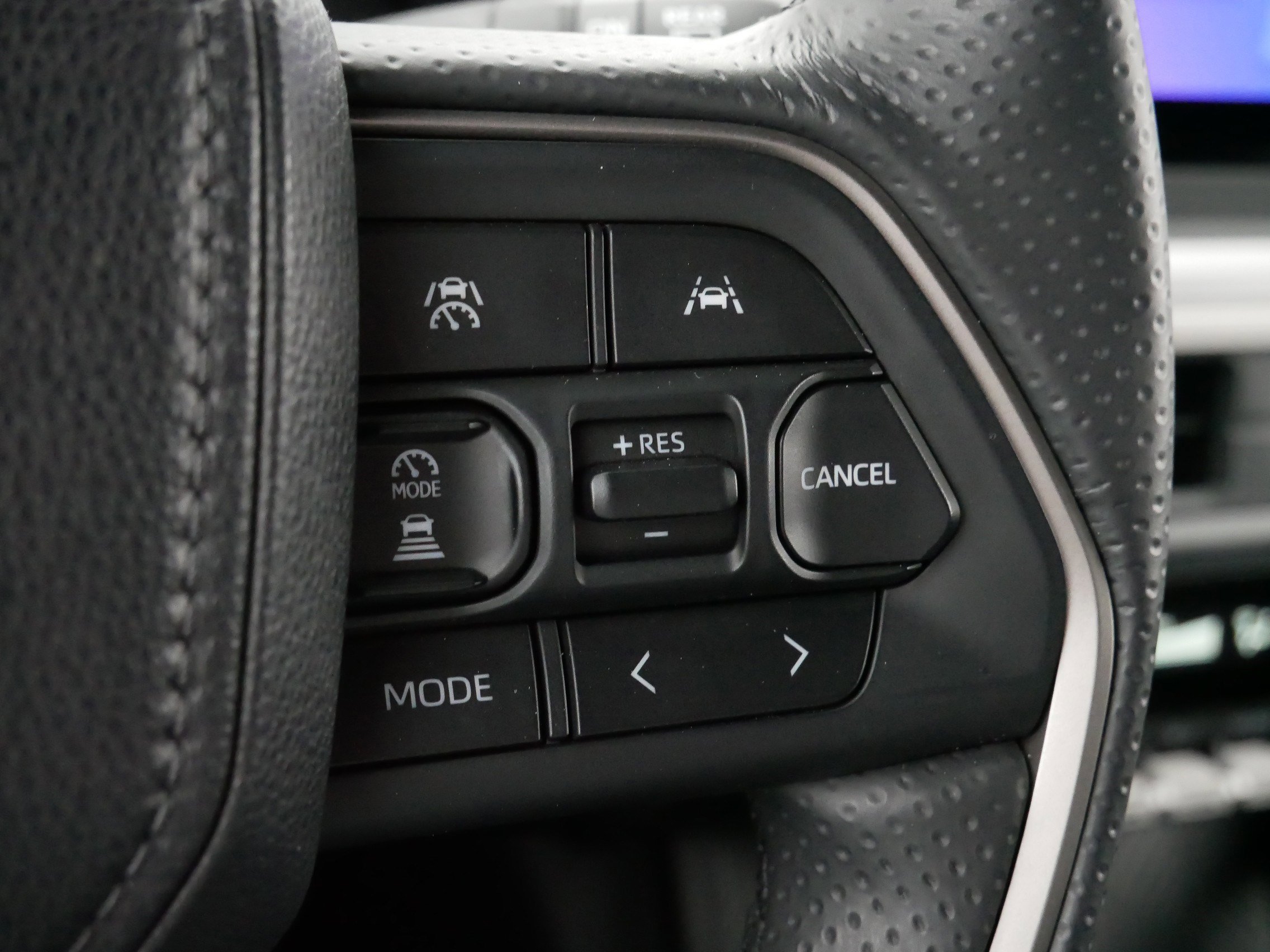 Certified 2025 Toyota 4Runner SR5 image 25