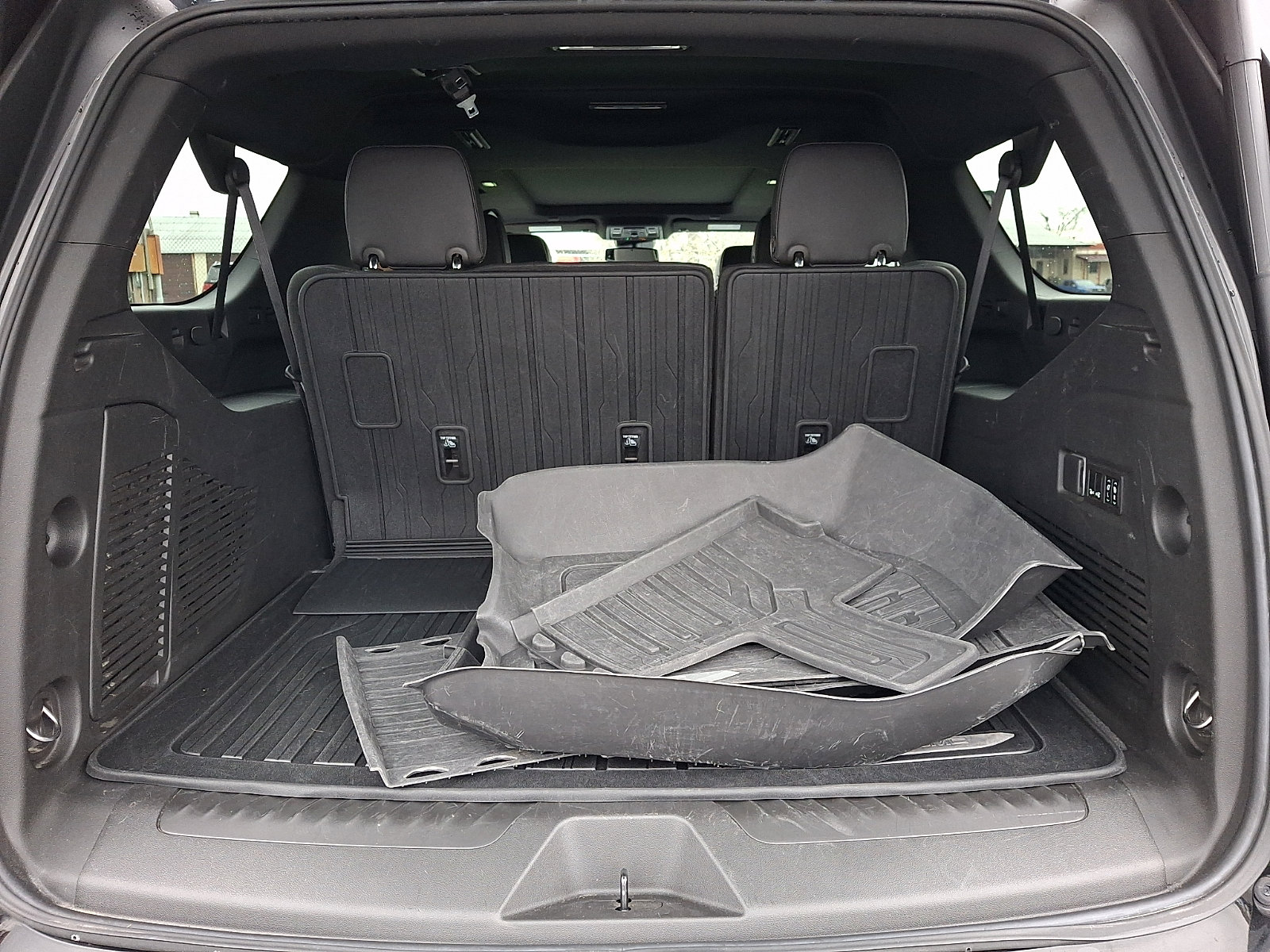 Certified 2023 GMC Yukon XL SLT w/ SLT Premium Package image 32