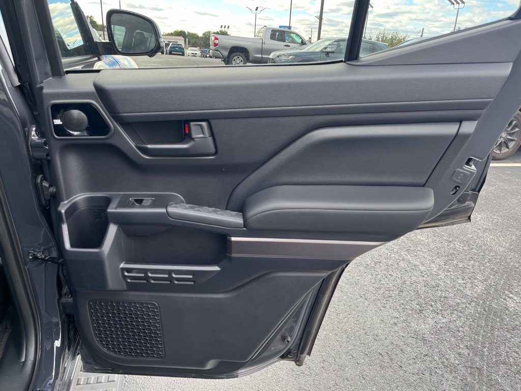 Used 2026 Toyota 4Runner TRD Off-Road Premium AWD/4WD image 28