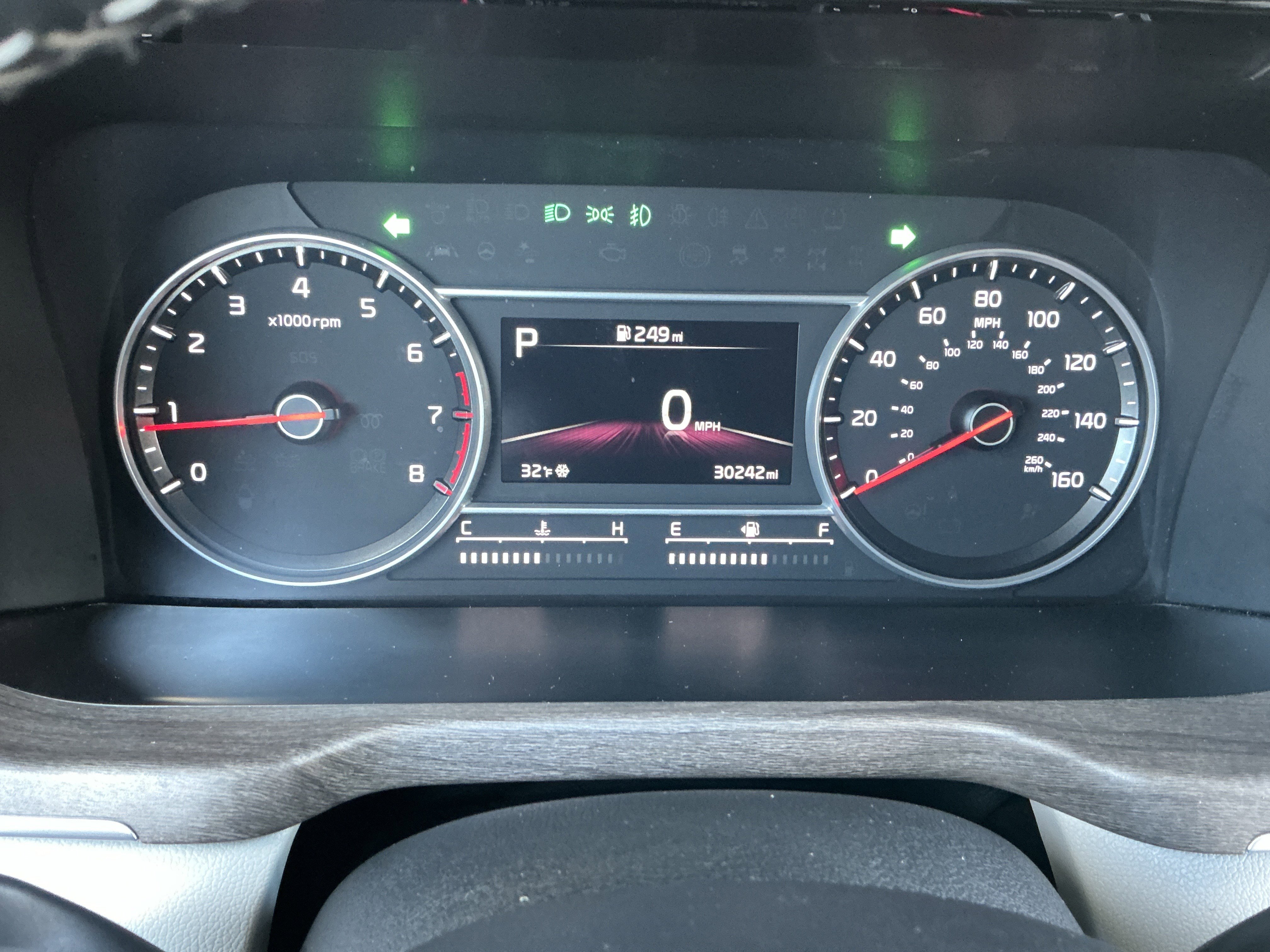 Used 2023 Kia Sorento EX w/ Panoramic Sunroof Package image 8