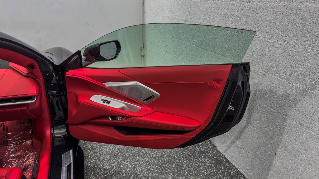 Used 2024 Chevrolet Corvette Stingray Premium Conv w/ Z51 Performance Package image 23