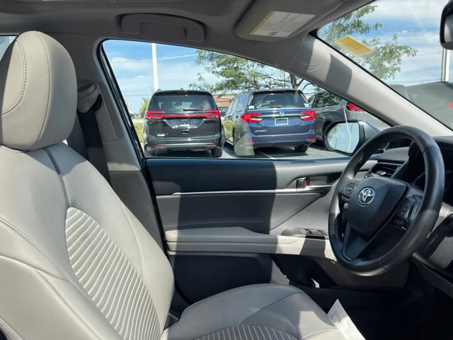 Used 2022 Toyota Camry SE w/ Audio Upgrade Package FWD image 34