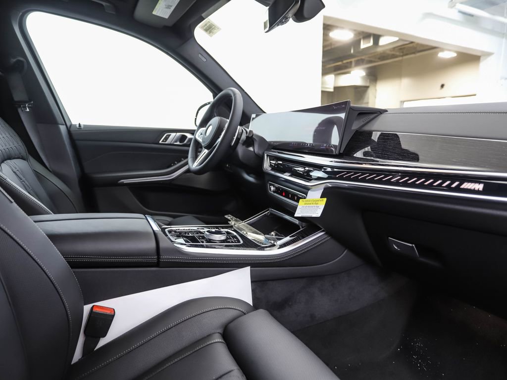 New 2026 BMW X5 M60i image 29