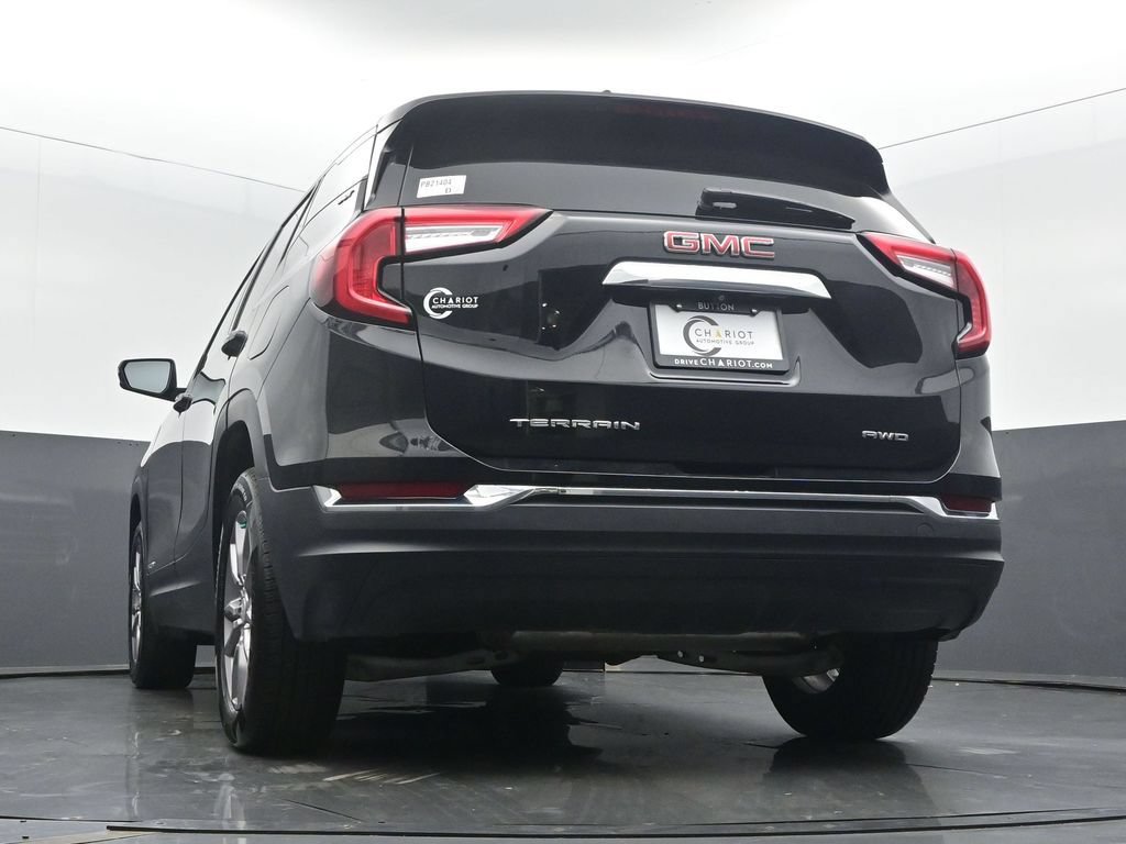 Used 2024 GMC Terrain SLT AWD/4WD image 48