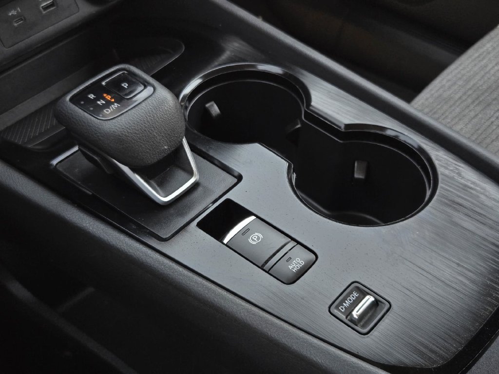Certified 2023 Nissan Rogue SV FWD image 23