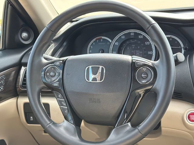 Used 2017 Honda Accord EX-L image 12