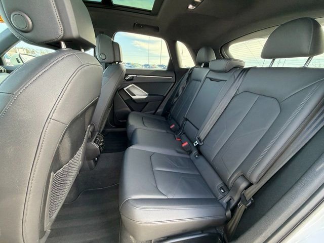 Used 2025 Audi Q3 2.0T Premium image 19