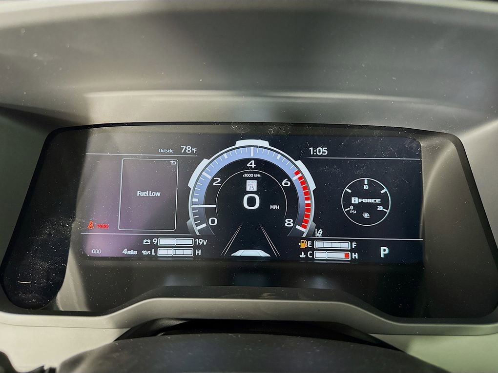 New 2026 Toyota Tundra Limited AWD/4WD image 17