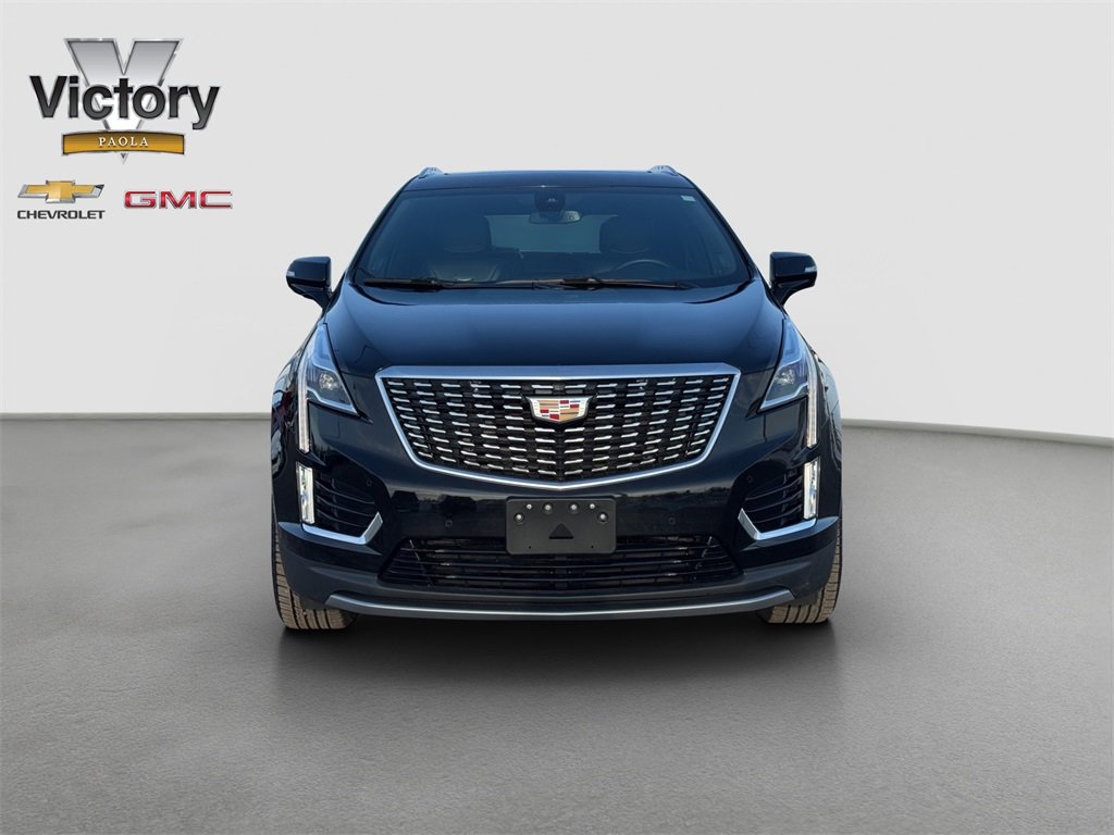 Used 2025 Cadillac XT5 Premium Luxury image 2