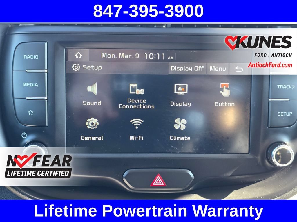 Used 2025 Kia Soul LX w/ LX Technology Package FWD image 49