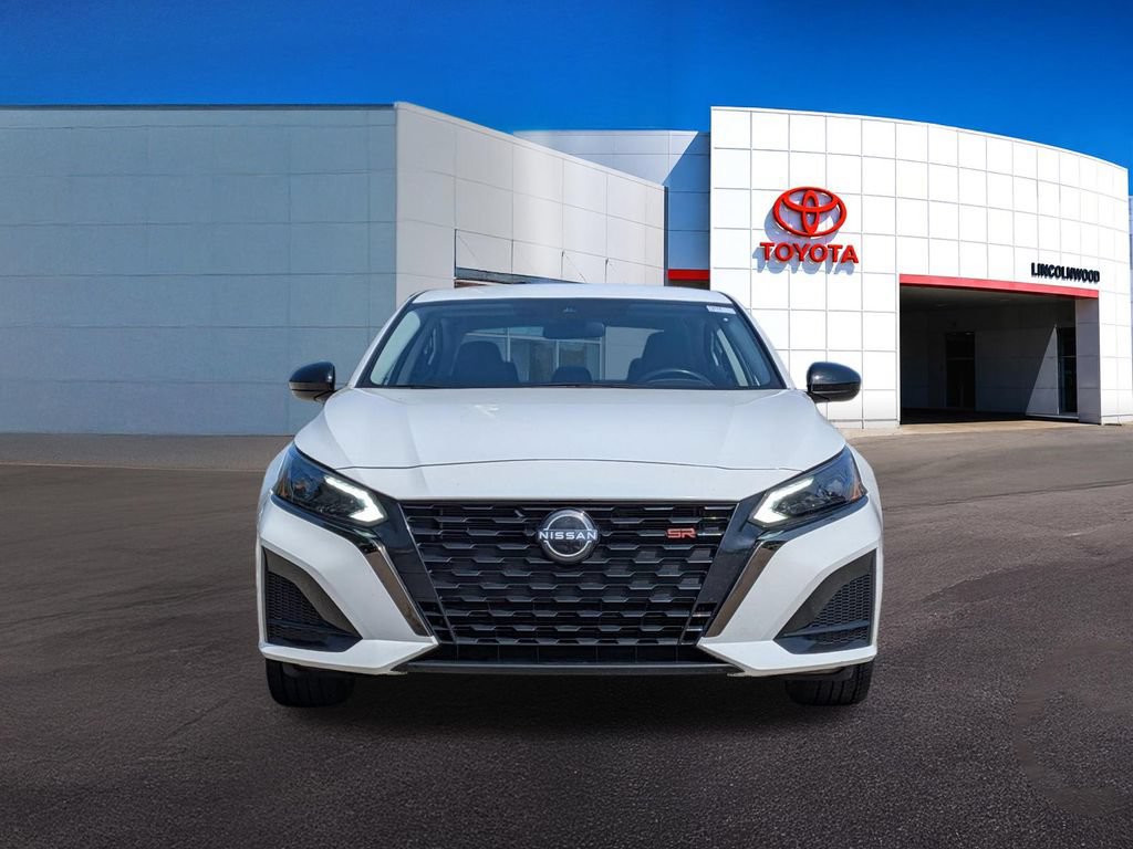 Used 2024 Nissan Altima 2.5 SR FWD image 4